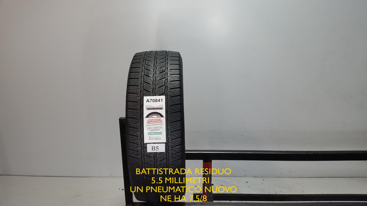 Continental 215/65 R16C 106T 