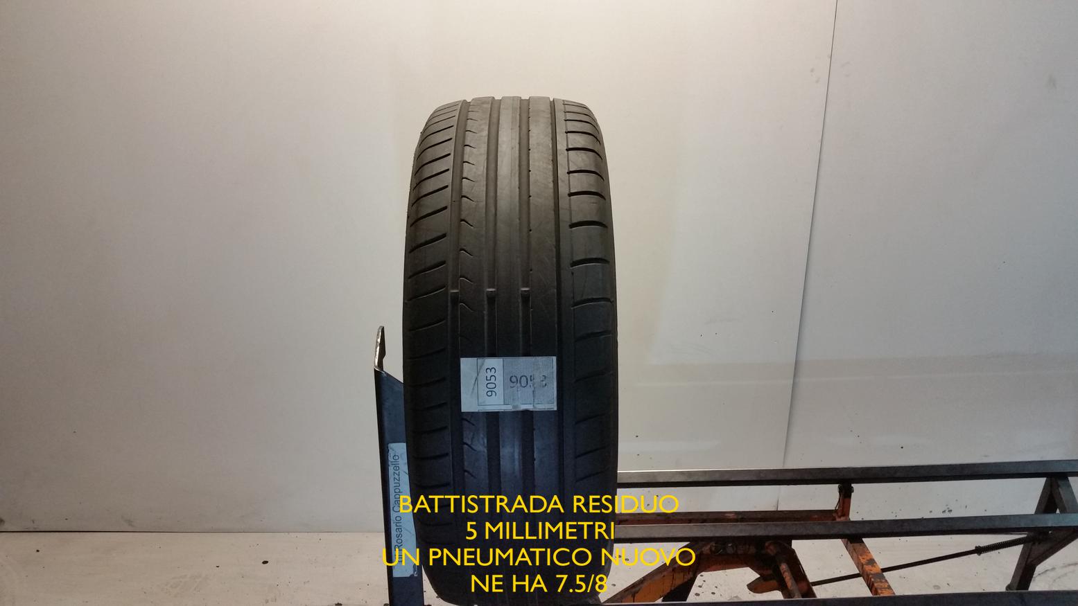 Dunlop 235/65 R17 104W 