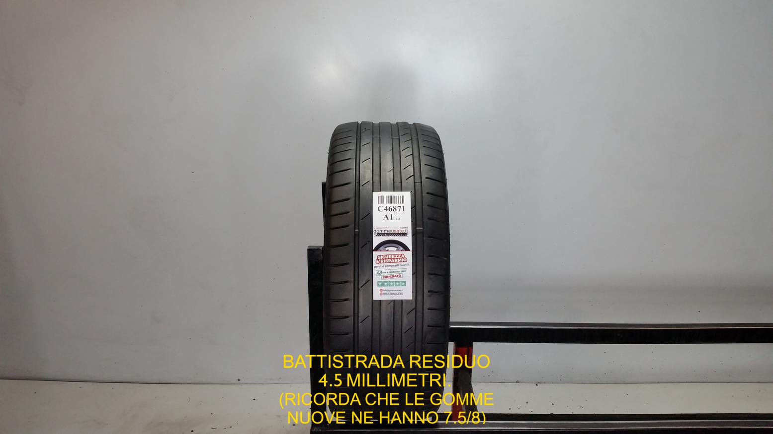 Kumho 235/45 R18 98Y 