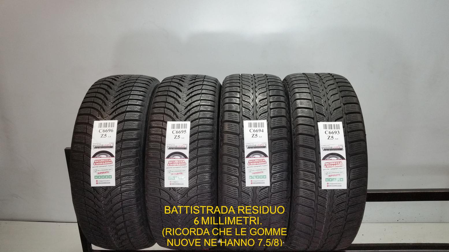 E UNIROYAL