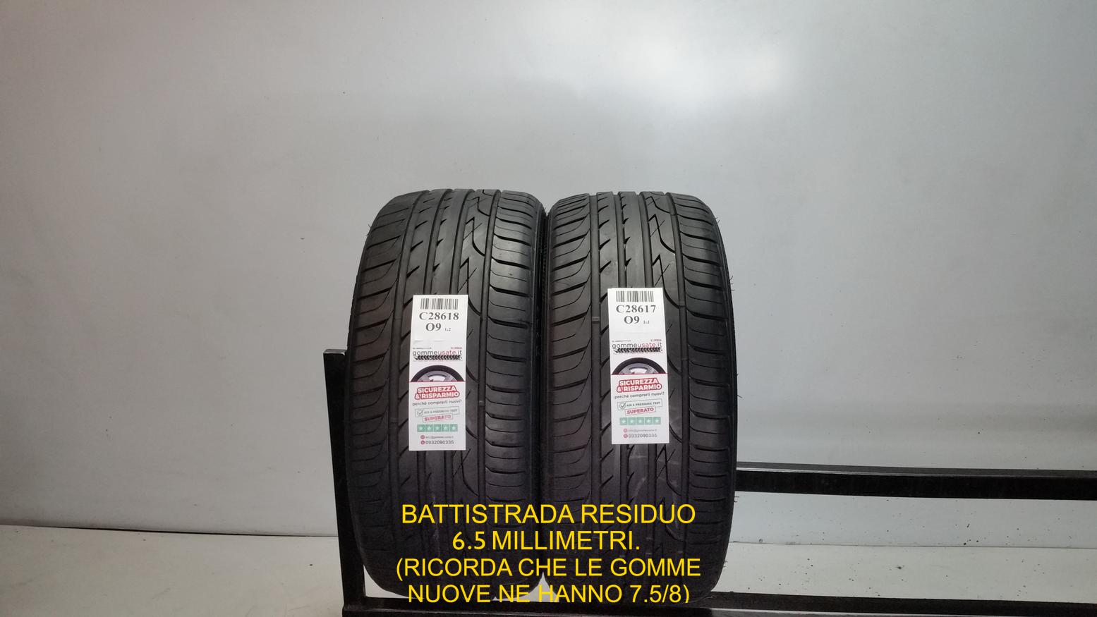Three A   235/40 R18 95W 