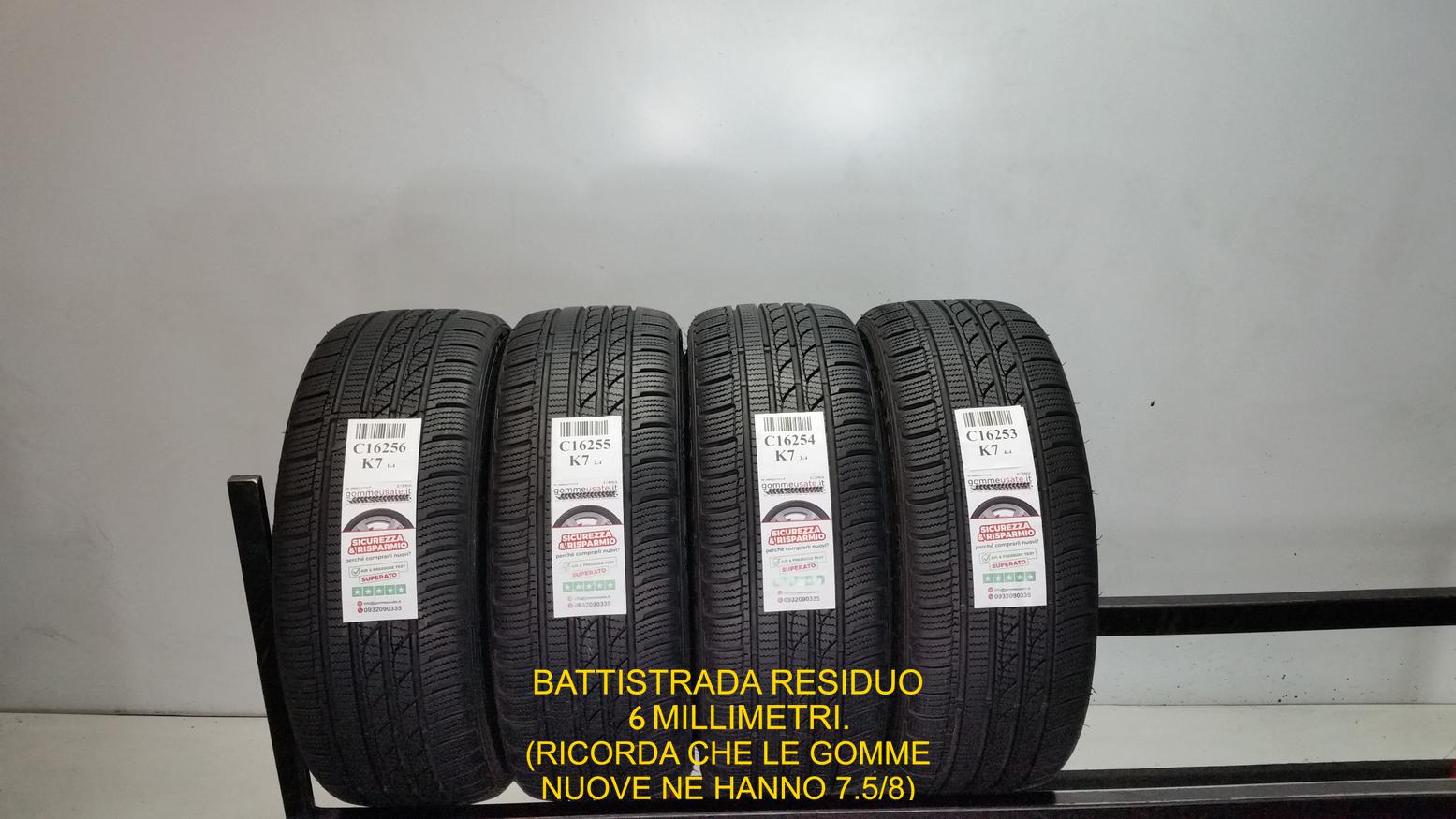 Tracmax 195/45 R16 84H 