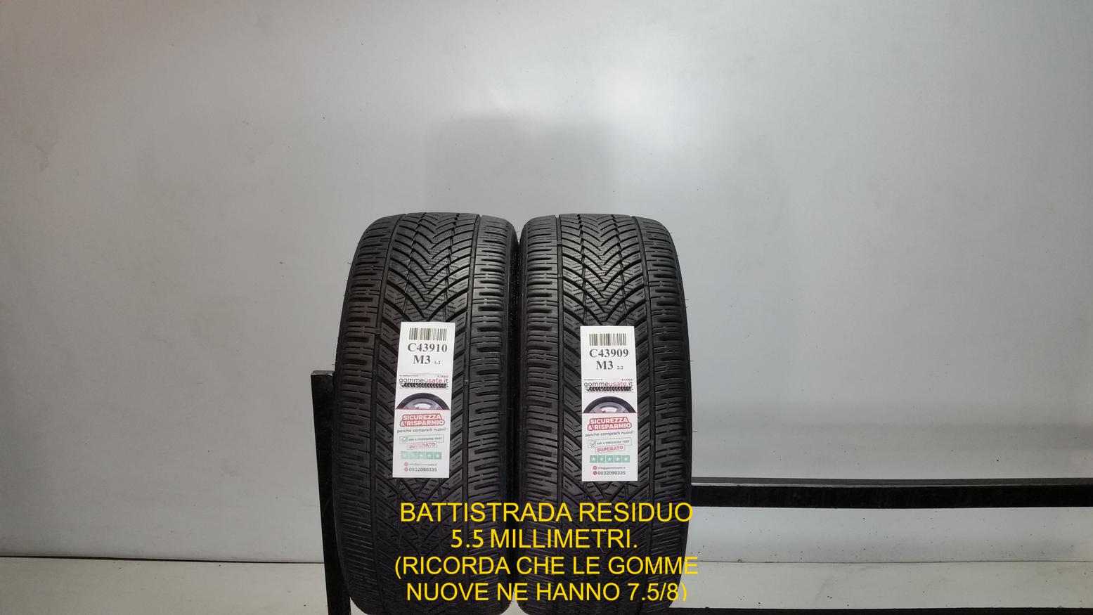 Tracmax 225/35 R19 88Y 
