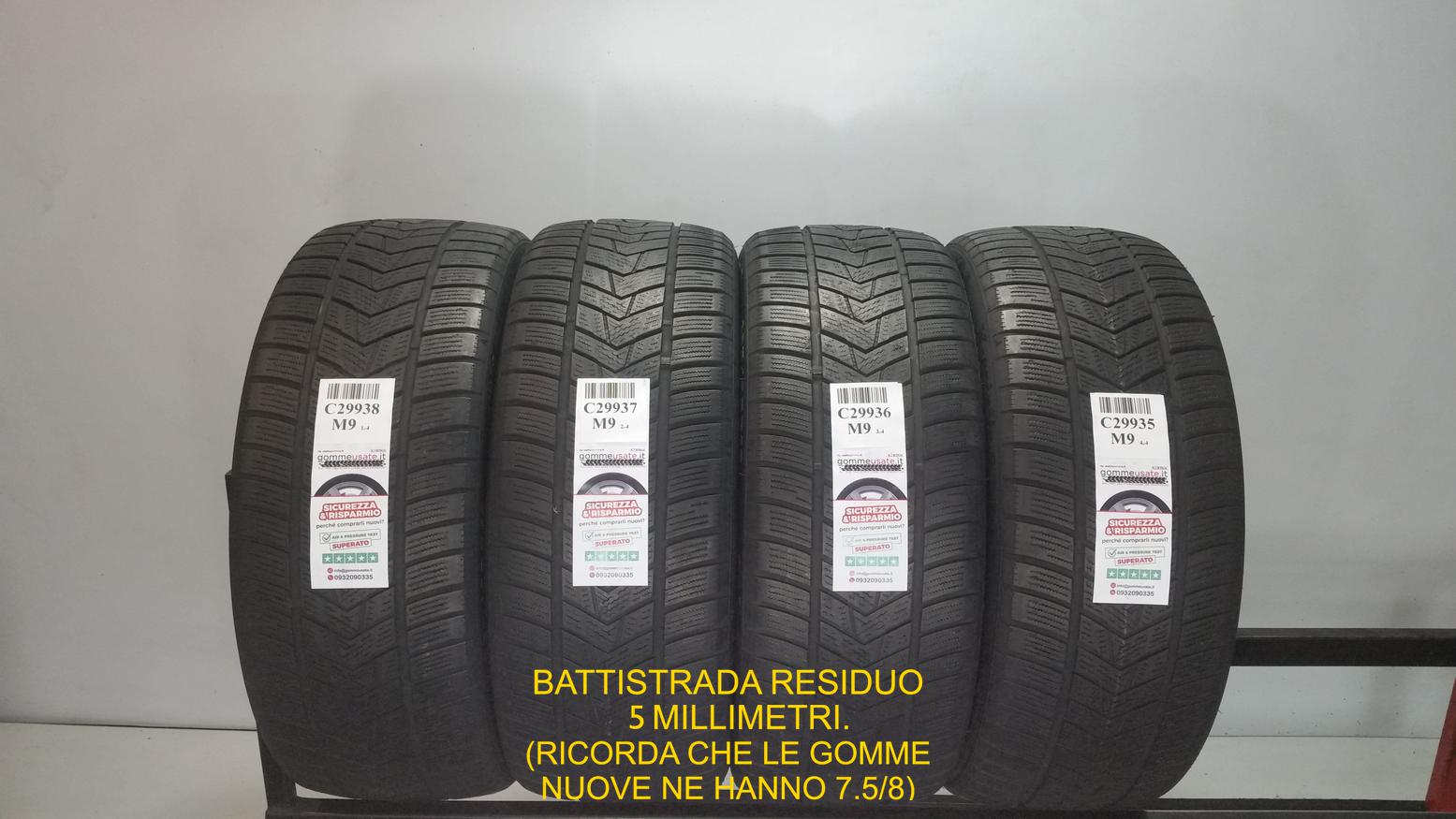Tracmax 235/45 R19 99V 